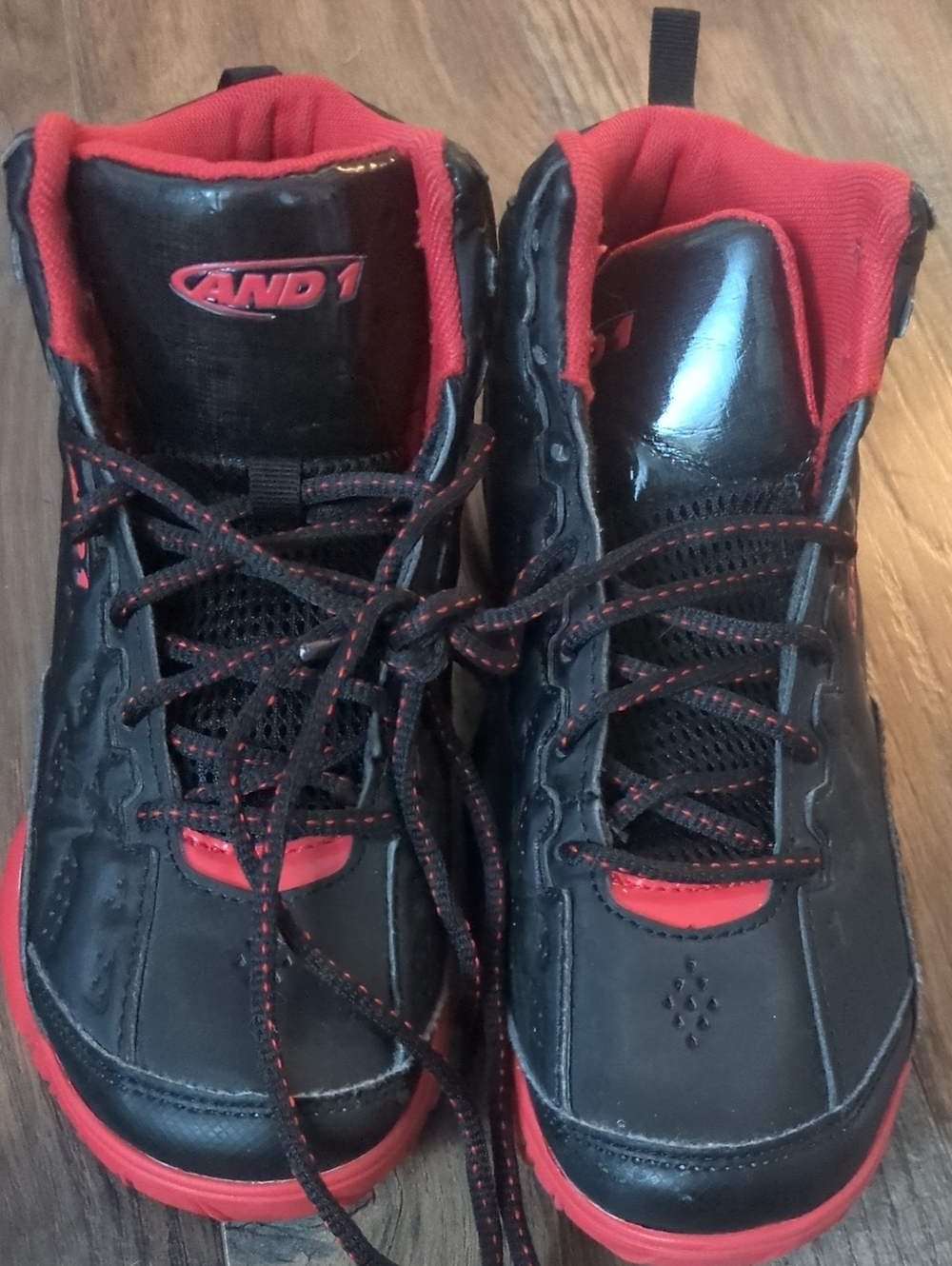 And1 Black and Red Basketball High-Tops Boys